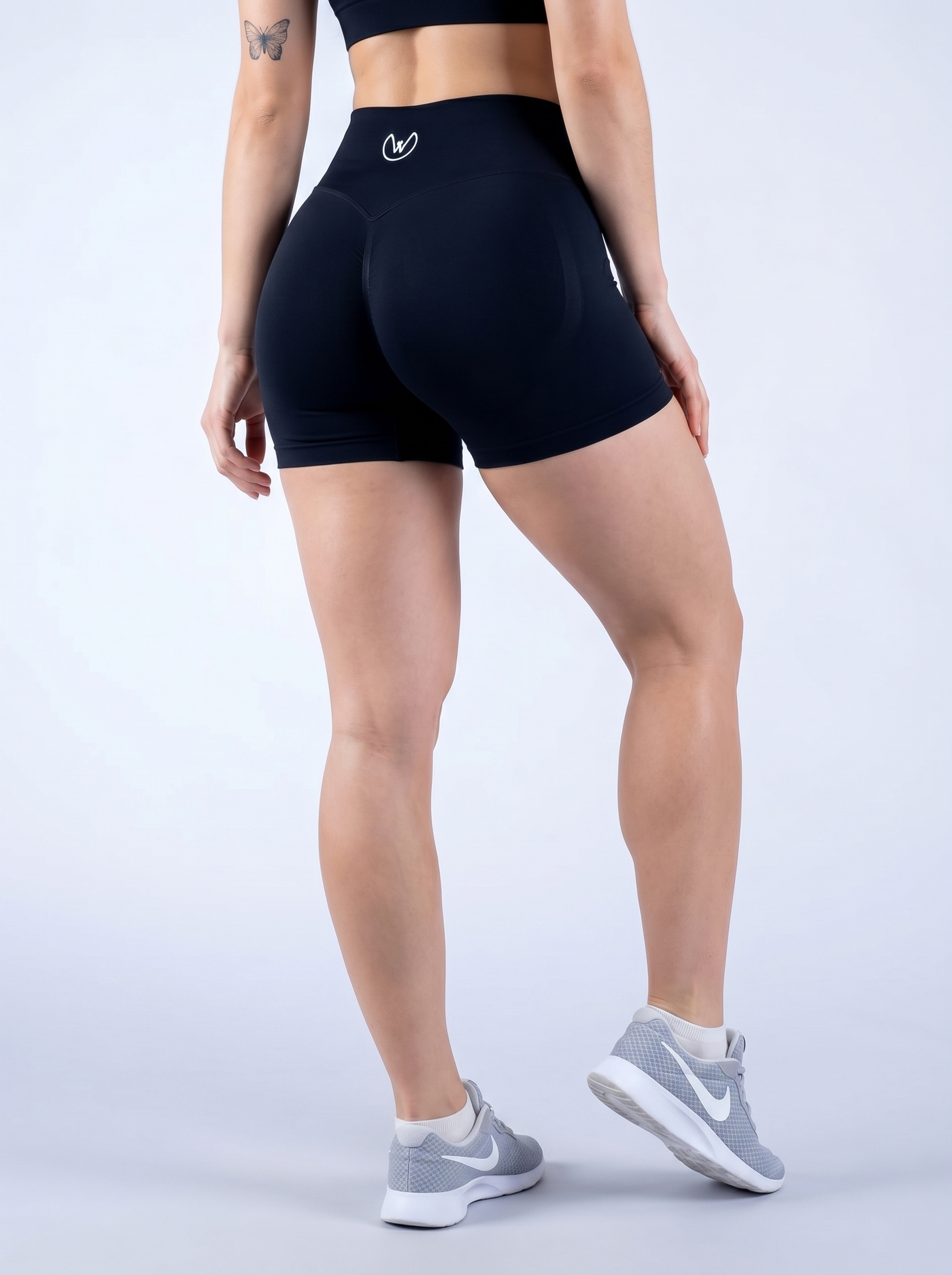 Scrunch & costura en V